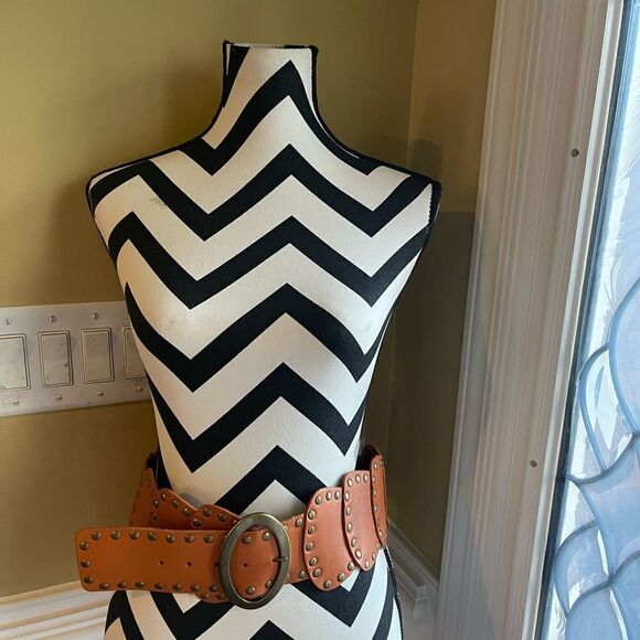 Lake shore Drive leather tan patchwork Belt with brass buckle & studs accents - Picture 1 of 10